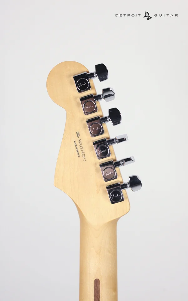 Fender Player Stratocaster - Maple Fingerboard, Black