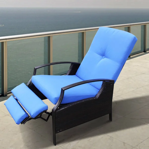 Outsunny Outdoor Rattan Recliner Chair with Cushion - Dark Brown, Blue