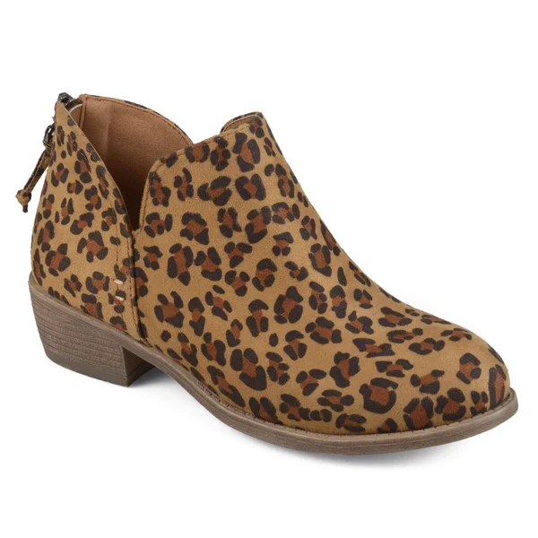 Journee Collection Women's Livvy Bootie - Leopard