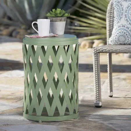 Aubriella Outdoor 14 inch Diameter Iron Side Table, Matte Green