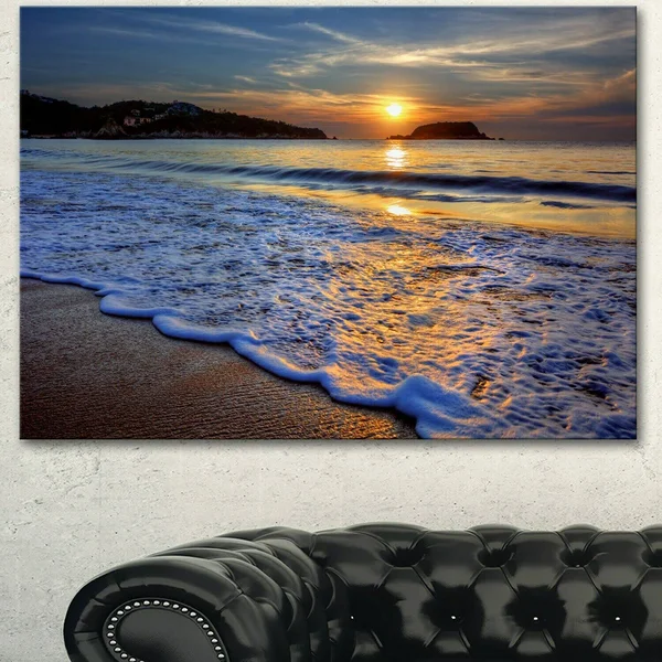 Designart PT14503-32-16 Calm Seashore with Blue Waves Art Print on Canvas - 32x16x22