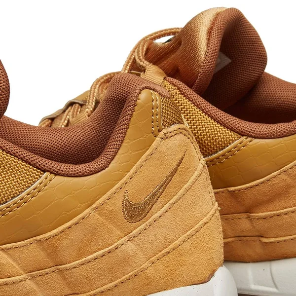 Nike Air Max 95 SE (Wheat)