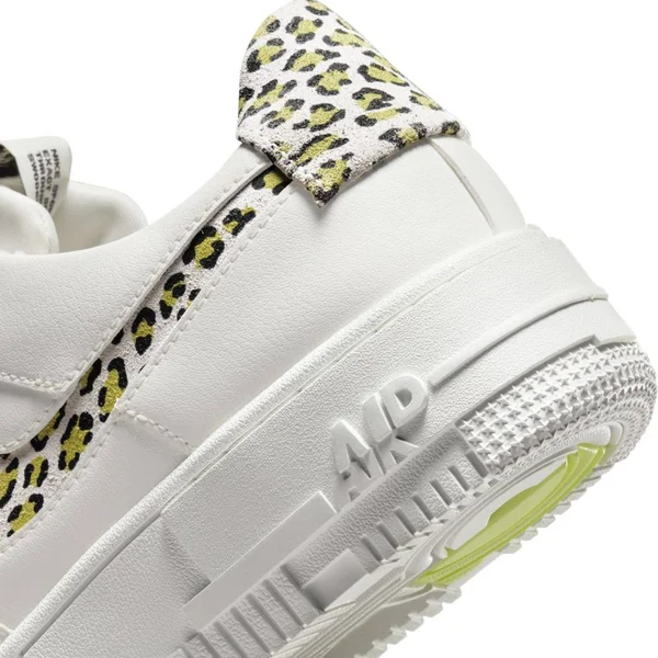 Nike Air Force 1 Pixel SE Women's Shoes