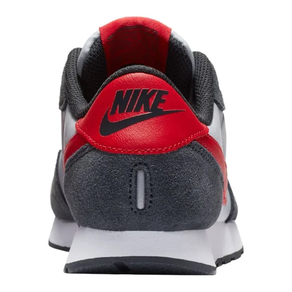 Nike Boys& Big Kids& MD Valiant Casual Shoes CN8558 - 6.5, Grey