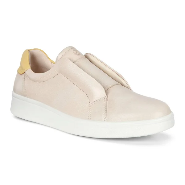 Ecco Women's Soft 4 Slip on Sneaker