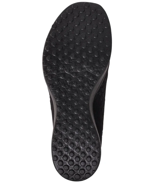 Skechers Women's Microburst One Up Skimmer Sneaker - Size: 5.5, Black