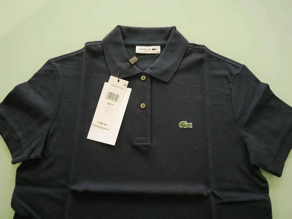Lacoste Women's Classic Fit Short Sleeve Petit Piqué Polo