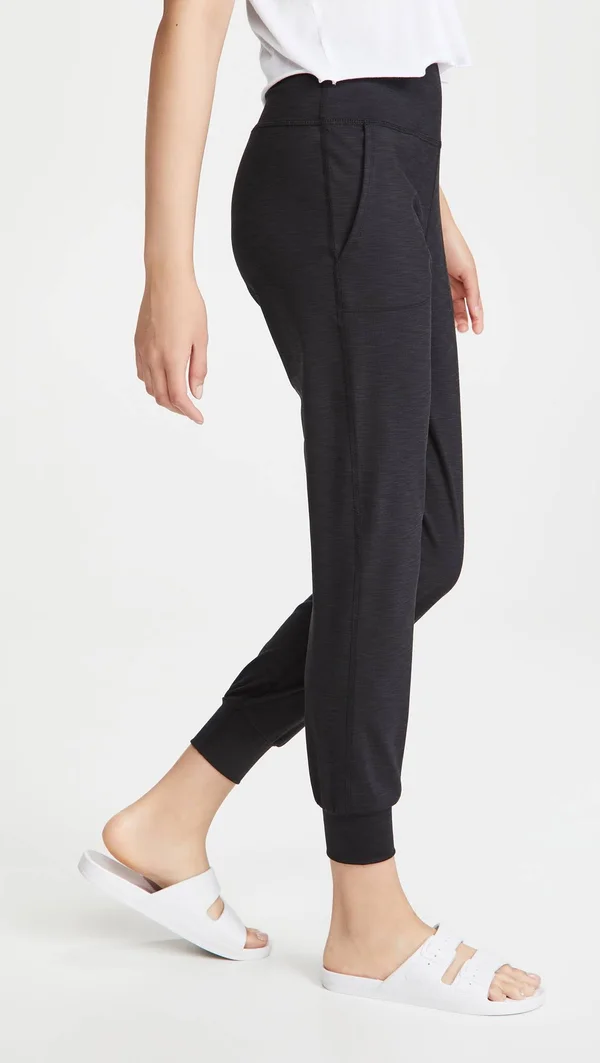 Beyond Yoga Heather Rib Midi Jogger - Women's Black Heather, L