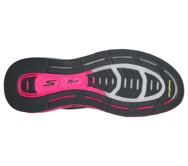 Skechers GOrun Forza 4 Hyper Black/Hot Pink - Size 6.0