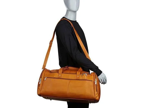 Le Donne Leather 22x22 Voyager Duffel Black