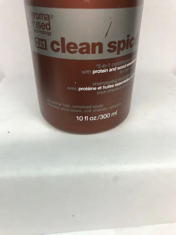 Redken Clean Spice 2 in 1 CONDITIONING Shampoo for Men - 10 Ounce