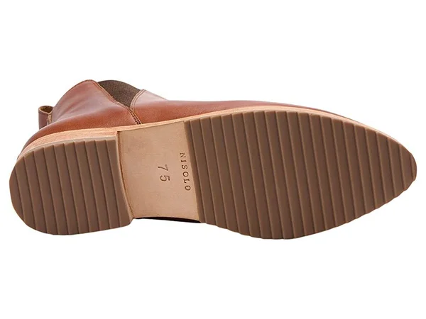 Nisolo Everyday Chelsea Boot, Size 9.5 in Brandy at Nordstrom