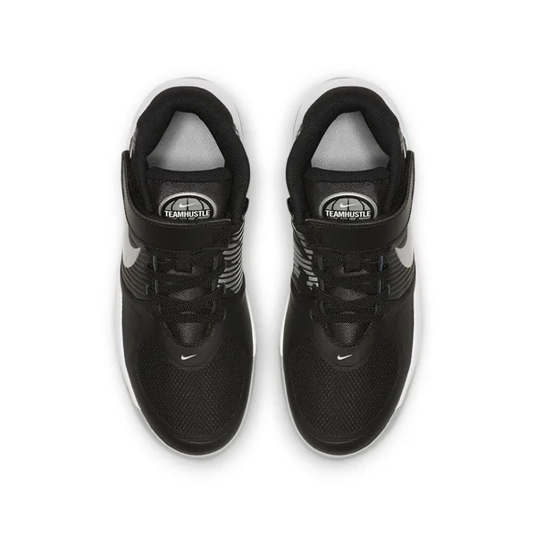 Nike Team Hustle D 9 FlyEase Big Kids& Basketball Shoe