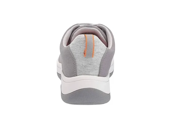 Clarks Women's Arla Step Sneaker - Size: 6, Grey Textile