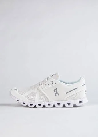 on Cloud 8.0 - All White (Women's)