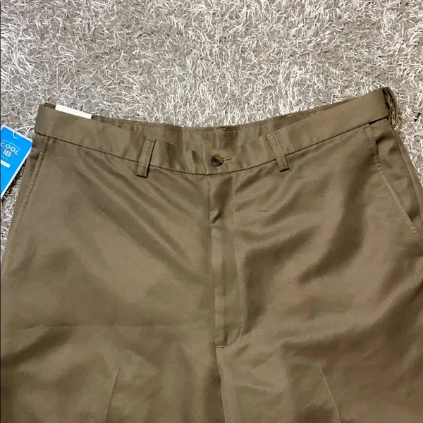 Haggar Men's Cool 18 Flat Front Shorts Bark - 36