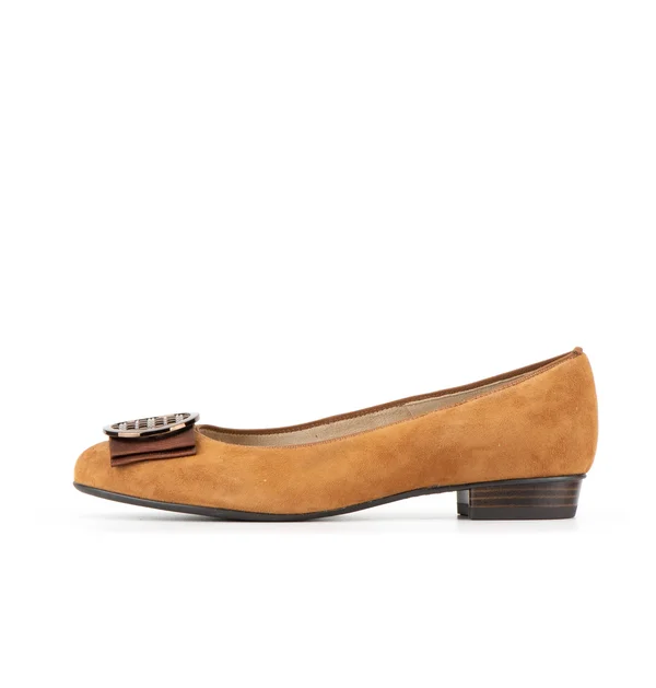 Ara Bambi Whiskey - 9.5, M