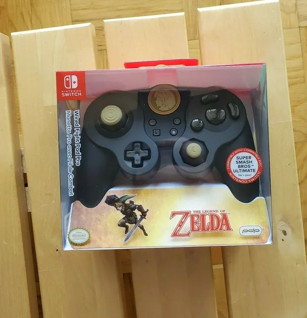 PDP Official Nintendo Switch Wired Fight Pad Pro Controller Link Edition Black