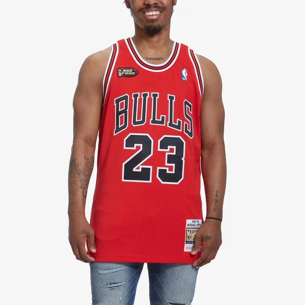 Men's Mitchell & Ness Michael Jordan Red Chicago Bulls 1998 NBA Finals Hardwood Classics Authentic Player Jersey