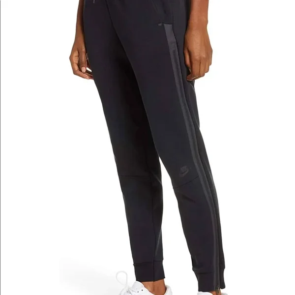 Nike Sportswear Tech Fleece Pants - Black - Women's Size M BV7115-010