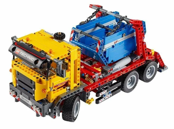 LEGO Technic 42024 - Container Truck