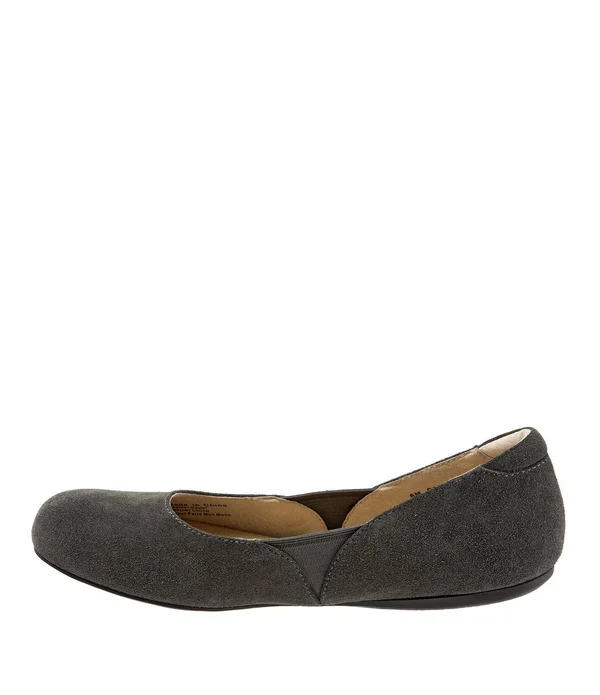 SoftWalk Women's Norwich Ballet Flat - Graphite, 6