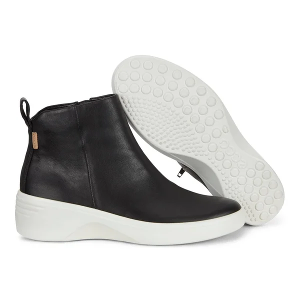 Ecco Women's Soft 7 Wedge Boot Black