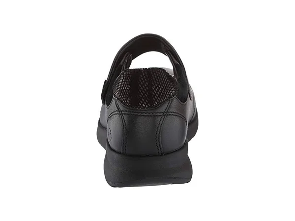 Women's Clarks Un Adorn Strap Mary Jane, Size: 10, Black