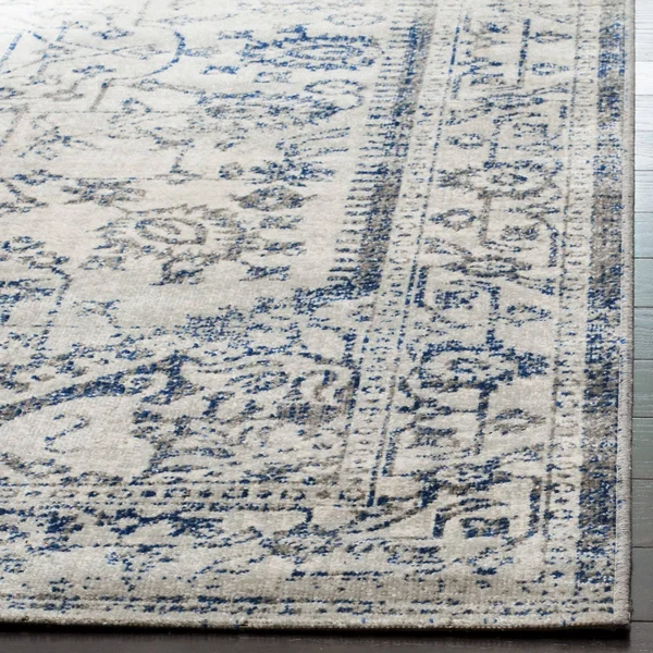 Safavieh Artisan ATN318C 5&1x22 x 7&6x22 Silver - Blue Area Rug
