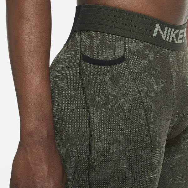 Nike Men's Training Tights in Green, Size: XL, CU6736-355