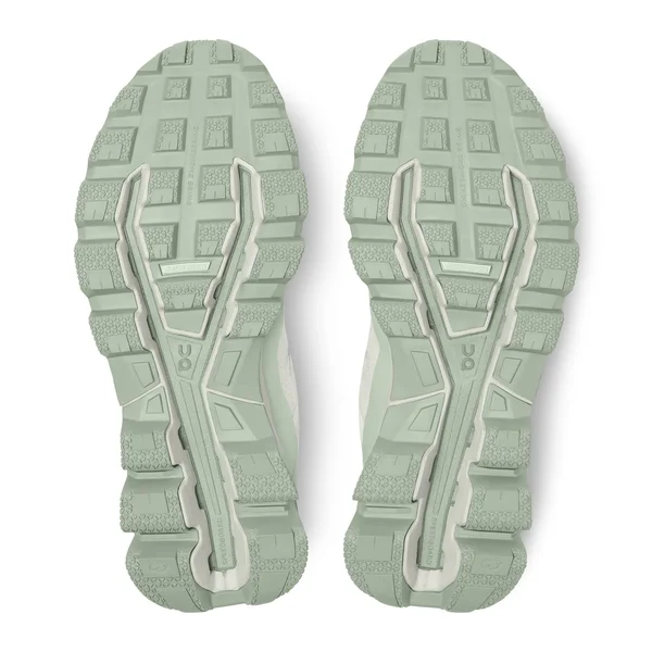 on Cloudventure Women's Running Shoes White/Moss : 6 M