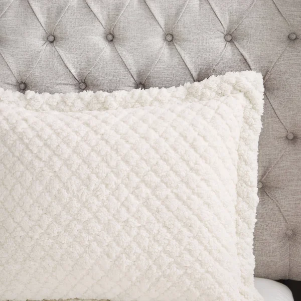 Madison Park - Adler Reversible Textured Sherpa to Faux Mink Comforter Set - Ivory/Grey - King
