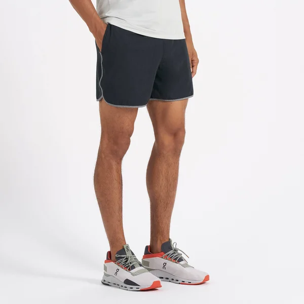 Vuori Men's Banks Shorts 5x22 Inseam Black S