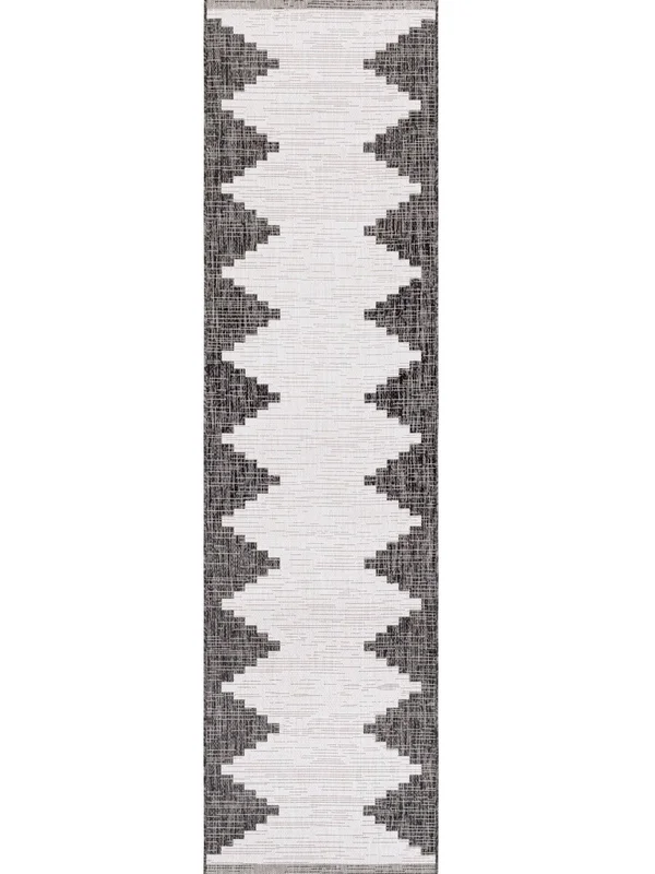 Surya Eagean EAG-2356 Area Rug, Black/White, 7&10x22 Square