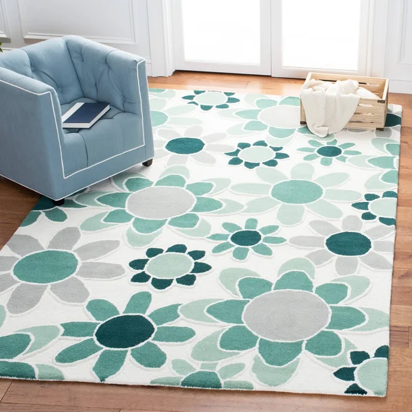 8& x 10& Rectangular Area Rug, White, Safavieh