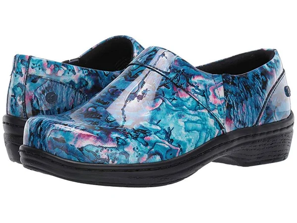 Klogs Women's Mission - Size: 7.5, Shell Patent Leather