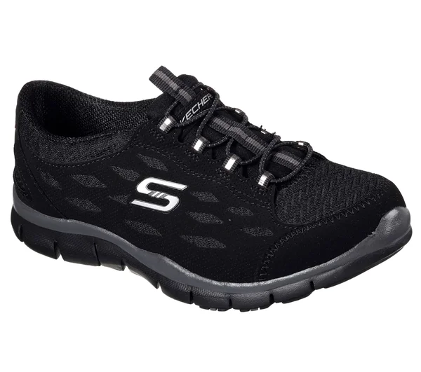 Skechers Women's Gratis-Full Circle Sneaker, Black, 9.5