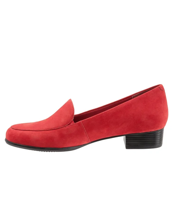 Trotters Women's Monarch Loafer - Size: 8, Red