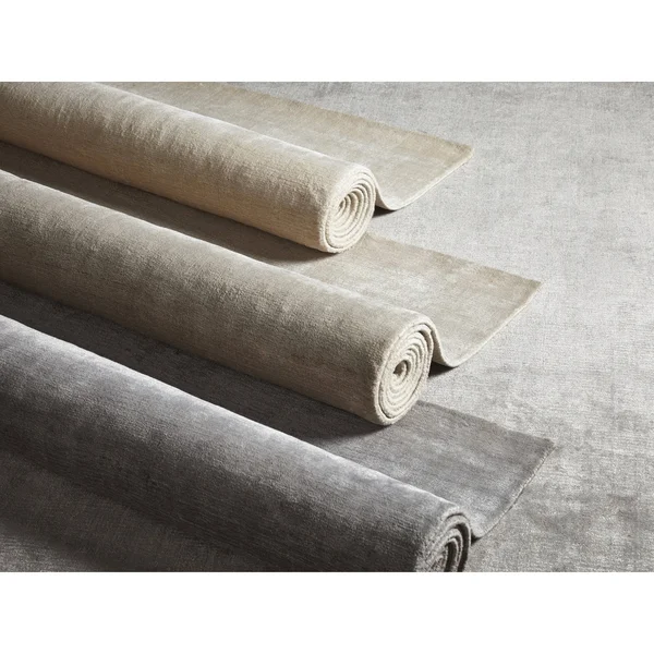 Solo Rugs Lodhi S1106 Mist 5& x 8& Area Rug