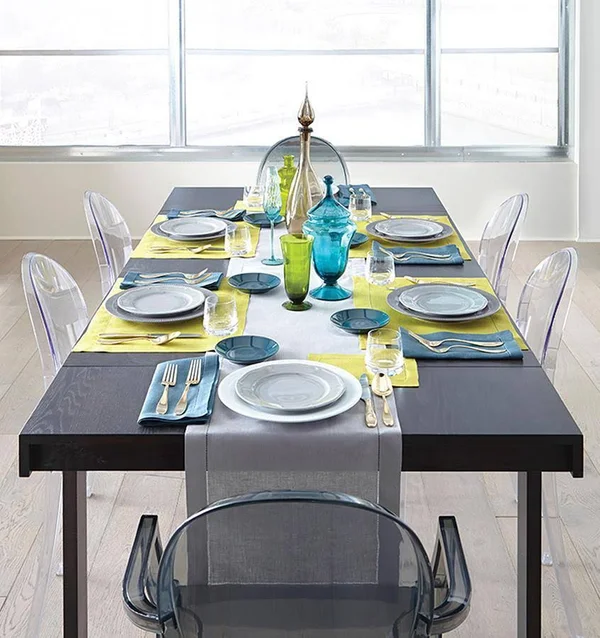Sferra Festival 15x22 x 72x22 Table Runner - Stone