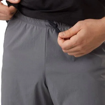 Arc&teryx Men's Incendo Short 9, Microchip, Size L