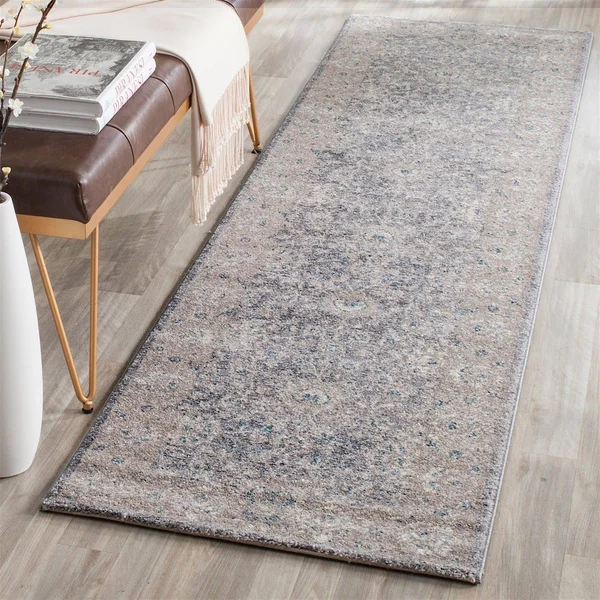 Safavieh Sofia Traditional Area Rug Collection - Round 6&7x22 SOF330B-7R